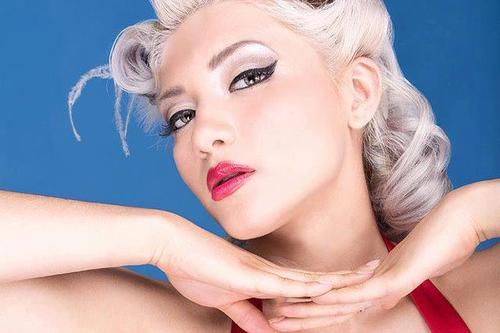 hi everyone welcome to my fan page follow me in chat with me live at http:/playboylive.com