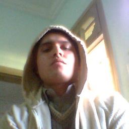 Me a Pre-Engneering Student....
18 year Old......