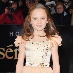 Fanpage for the perfect isabelle allen who is playing Young Cosette in new Les Miserable film