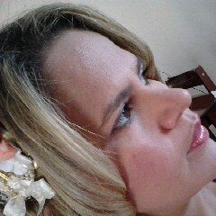 Leonina, 34 anos, casada *_*