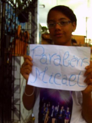 Quando estou do seu lado
Tudo fica bem
Mesmo quando nada
Parece dar certo
Deixa eu te mostrar
Que tudo faz sentido
Quando estamos juntos @Arguiarthur