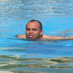 ينصب جل اهتمامي على العمل المجتمعي , أحاول قدر استطاعتي خدمة بلدي ووطني بطريقتي التي اراها مناسبة ,,