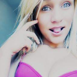 Mee Segui *-*  Sigo  de Volta XD