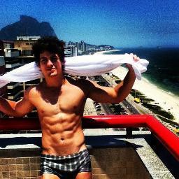 FCO do Mateus Augusto Medeiros Emmerich  ( @MateusEmmerich )
Criado: 15:11:2010 seguido pelo divo 17:11:2010 - 
Dona @RaaianyVieira - EU TE AMO maat ♥