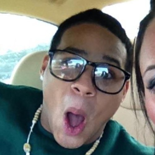 Joshrez12's profile picture. 