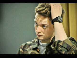#MassiveMayniac love conor, anth, tonez, george, jack...'sometimes its the little people that do BIG things' -conor maynard