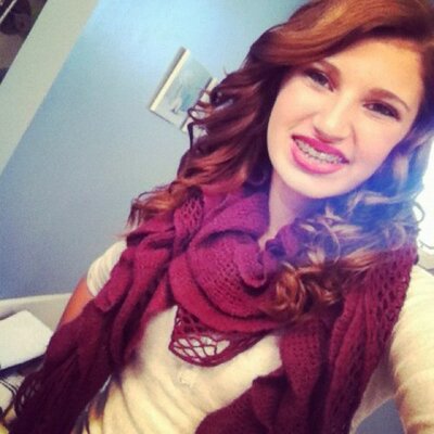 Profile Picture of Brianna Plummer  ✌ (@brie_rose48) on Twitter