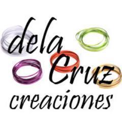 Complementos artesanales para poner una nota de color a tu día a día. Si quieres más información de estas creaciones ¡escríbenos! delacruz.creaciones@gmail.com