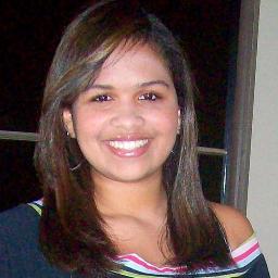 Imagine o mundo como um grande espelho , se tu sorrir pra ele , ele sorrira pra vc ;]