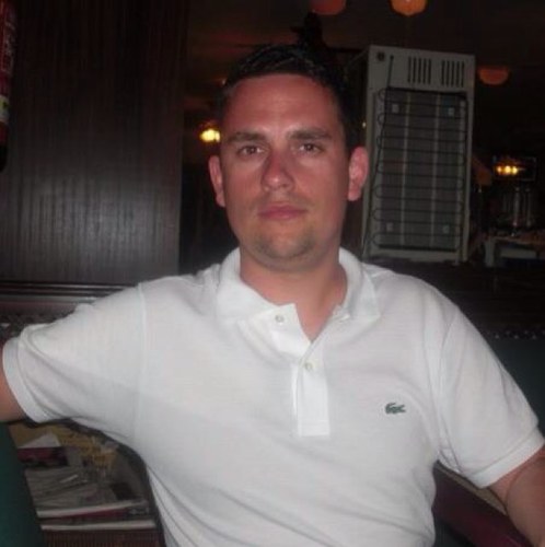 LewisACTZ's profile picture. http://t.co/FdIN3ZyO for all your tribute artiste, DJ's and much more!