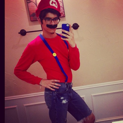 AlexDangerDuran's profile picture. Keeping it real. One tweet at a Time. Making words feel. Like Painting in Rhyme. Unwanted Appeal. Thriving in Grime Breaking the Seal. Encrypted in Mind.