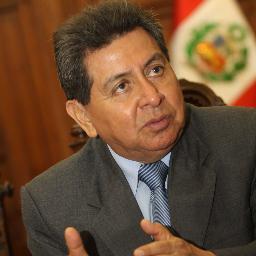 Congresista por la región La Libertad de Perú Posible. Ex Ministro de Agricultura. Ingeniero Agrónomo. Papá y Abuelo.