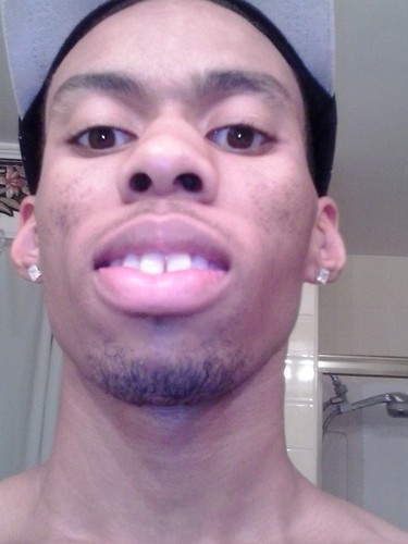 hit me up on diz bitch lmao n :P . #TeamFollowBack:P