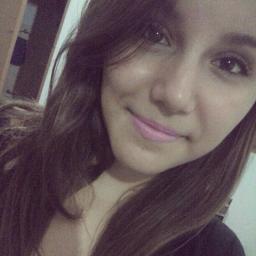 claarabizaio's profile picture. Não vale a pena ficar sonhando, e se esquecer de viver.