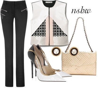 This twitter account is all about fashion, style and glamor. Check my twitter page daily to find out the latest trends.
