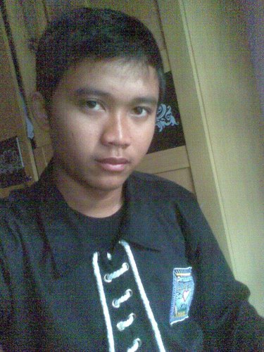 anak rajin. ingin hahagia in ortu..