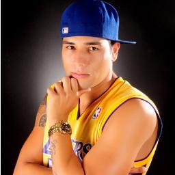 ericsonrocha89's profile picture. Atuando na Cre Engenharia e Me Construções, Sou Musico
♫ Empresario/Produtor do BATUQUE DO MEU SAMBA ♫ @BatuquedmSamba
BB PIN:22BA9254