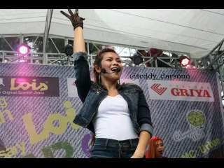 The only one fanbase of IrenaBexxa's |Resmi16052012 followed 30052012 |#ReneziousToTheEnd #ProudToBeRenezious ♡
