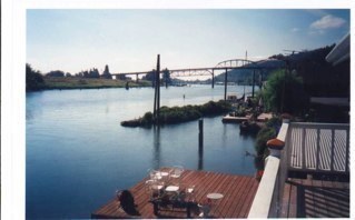 carlisle_andrea's profile picture. Reader. Writer. Editor. Each day more curious about how to live responsibly in this world & each day more grateful to be here.