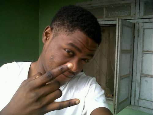 Hacklord a known hacker,widely recognised in 9ja tweet 4rum,nw a NATIONAL DIPLOMA holder frm MAPOLY in BUS~ADMIN. #mmbm..add me if you want more of me 211FB5F5
