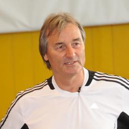 Author of many Books and DVDs. Presenter in more than 25 countries. Founder and manager of Institute for Youth soccer (1996). Former coach U19 FC Schalke 04.
