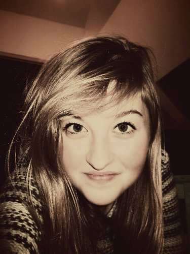 SarahWullen's profile picture. Osef.