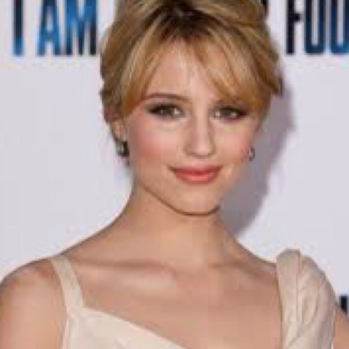 Hi there! I'm a Huge fan of Glee nd Taylor Swift nd Maroon5 nd Bruno Mars. Love all Music. :)))