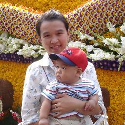 ahlee19's profile picture. 