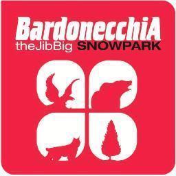 Bardonecchia Snowpark (loc. Melezet) è servito da una seggiovia 4 posti dedicata e offre aree jump e jibbing per tutti i livelli ed un halfpipe Olimpico