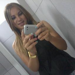 '' Mas eu lembro quem é quem, nunca esqueço um porém, vêm cheio de falsidade hoje, o que vai volta também '’