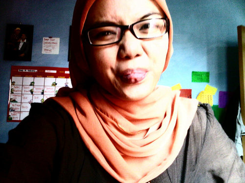 I am proud of myself. As long as I live || A wife of Ali Rafsanjani || Cartoon Lover || Ice Cream Maniac || Bakso addict || els..