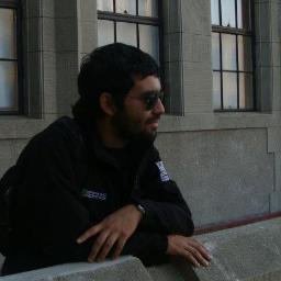 Ingeniero Civil Electronico UTFSM, ex-alumno Marista y Scout de corazón. Hincha de Universidad de Chile, futbolero y fanático del buen cine.