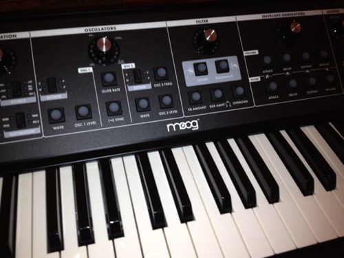 Freelance pianist/keyboardist/conductor living in Chicago