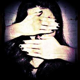 Eliz isn't my name, that's why Fake-Name
My channel on Youtube: http://t.co/uq7Nbb5S