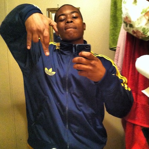 Gold grillin