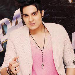 FC Amor Eterno por Luan Santana, Criado dia: 12/09/2010 e Oficializado dia: 31/01/201.