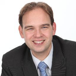 philipvangils's profile picture. Bewindvoerder Kantoor mr Van Gils / papa van twee en man van / CDA Waalre /  UM alumni/  schaken / golf / zwemmen / Lichtjesroute