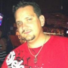 love meeting new people, beautiful women, music lovers and those who like to enjoy life!