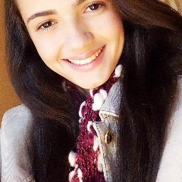 Não perca tempo tentado deixar a vida perfeita, e sim corra atras constantemente da felicidade! ;)