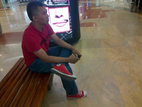 dwi_newboy's profile picture. Biasa aja sich_menurut loch?