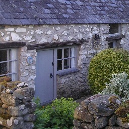 bryniaubarn's profile picture. A charming Grade 2 listed 17th Century #Holiday #Cottage situated in #Snowdonia National Park #northwales a tranquil position overlooking the #Conwy Valley.
