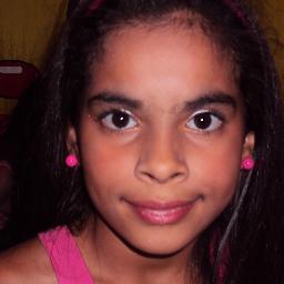 Sou a Maria Luiza tenho 09 anos minha melhor amiga   e  @jhessilin*-*