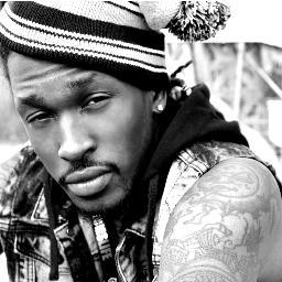 talk to the artist to get to the person...100 wings N mary jane keep me a float..#yumslife #teamY.T.B.