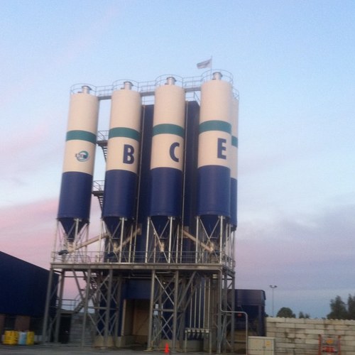 betonmortels's profile picture. 