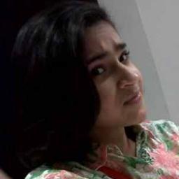 Am Rauan Saphan ;) 
Directioner & Bassmon and proud 3
1/8/1999 :)
Zayn malk 3
Bassem Youssef :* 3