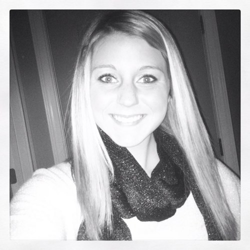 jaimenichole10's profile picture. Follow your dreams and be happy.