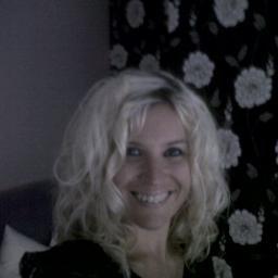 Hey, I am a #personal Trainer, #social media geek, and #blogger, helping people achieve their goals and their dreams :)