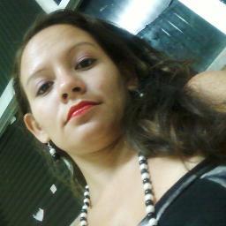 sou estudante de Administração,tenho 22 anos, estou sempre procurando aprender coisas novas ,uma jovem simples mais com um coração enorme...