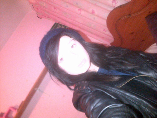 I will love you if you ask me a question on ask.fm -http://t.co/uoikAc84