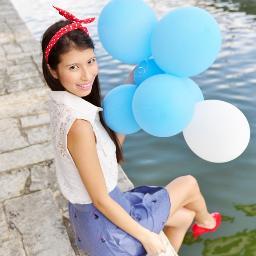 HelloBlogshop's profile picture. Say hello! to us if you are a big fan of happy fashion and paper props just like us!